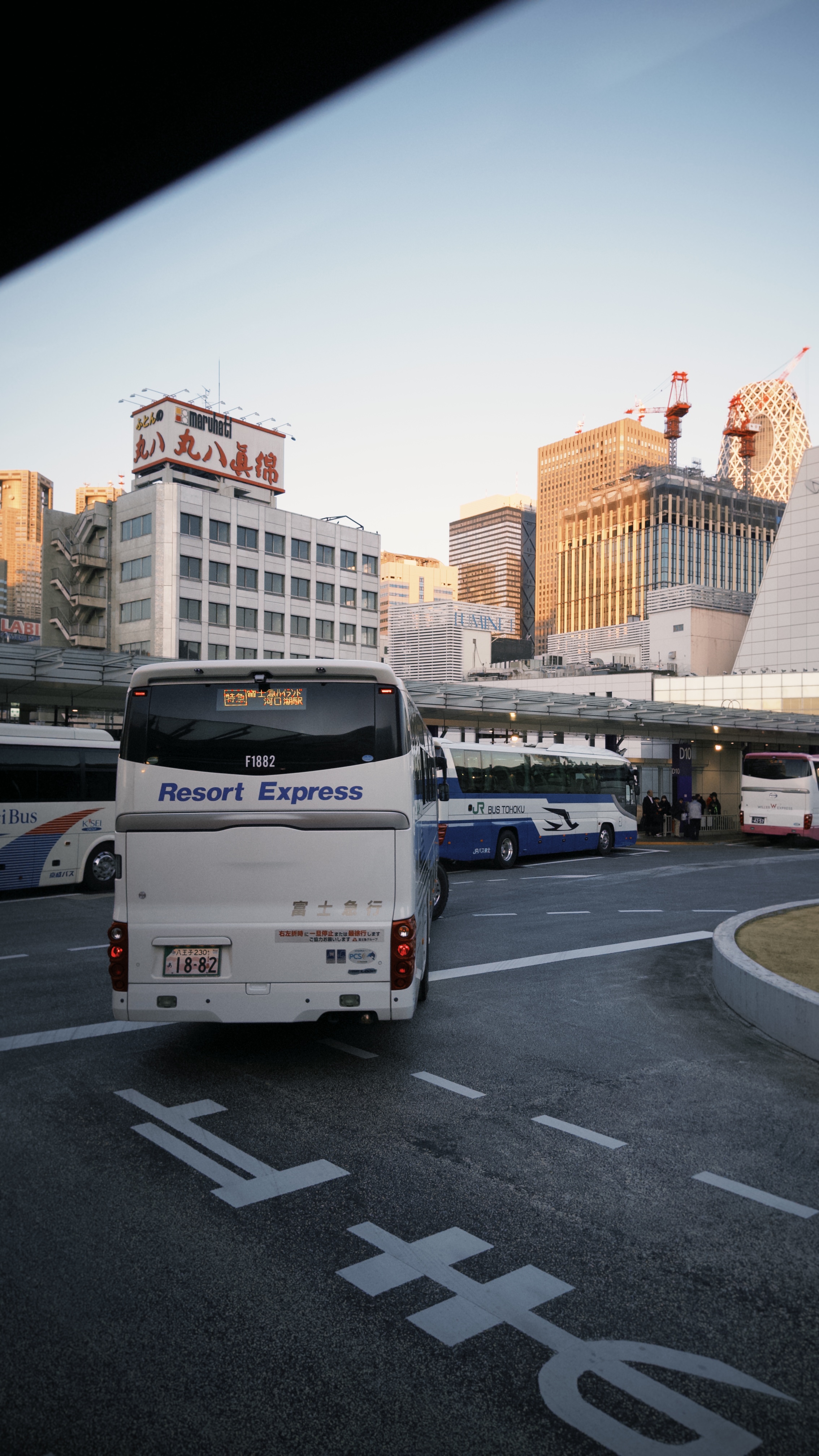 Bus to airport